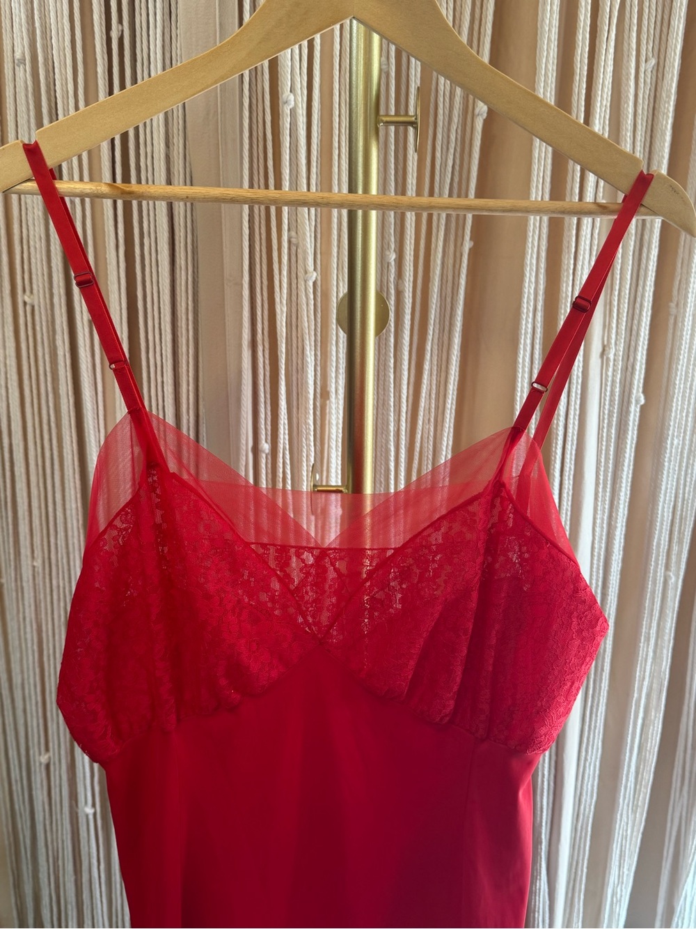Vtg Van Raalte Red Opaquelon Nylon Full Slip 7908A Lace Size 40 PinUp 1950s - Picture 15 of 16
